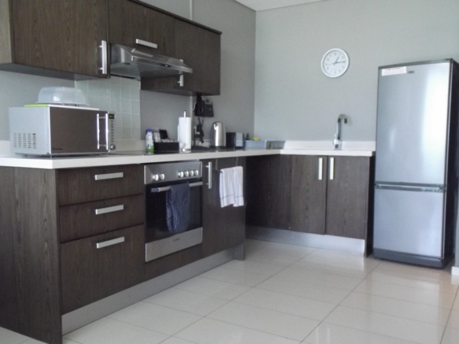 1 Bedroom Property for Sale in Bloubergstrand Western Cape